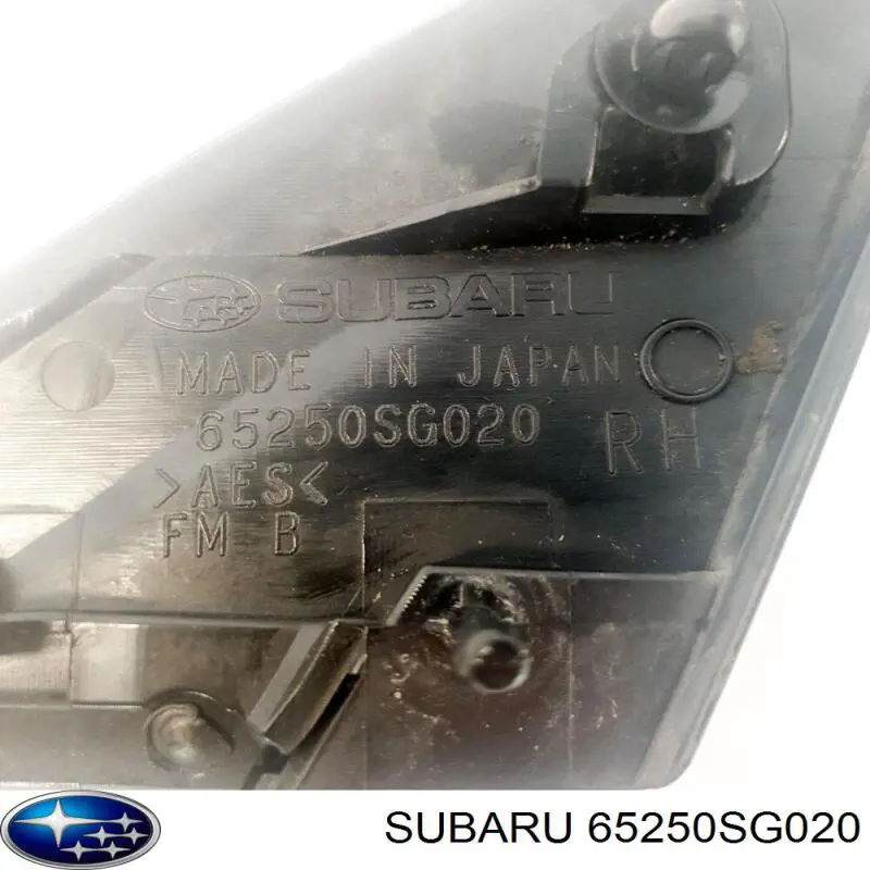 65250SG020 Subaru Moldura de guardabarros delantero derecho