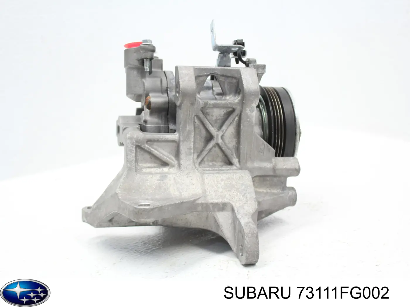 Comprar 73111FG002 Subaru Compresor de aire acondicionado coche