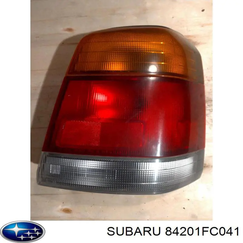 Piloto trasero derecho Subaru 84201FC041 precio, desde  EUR