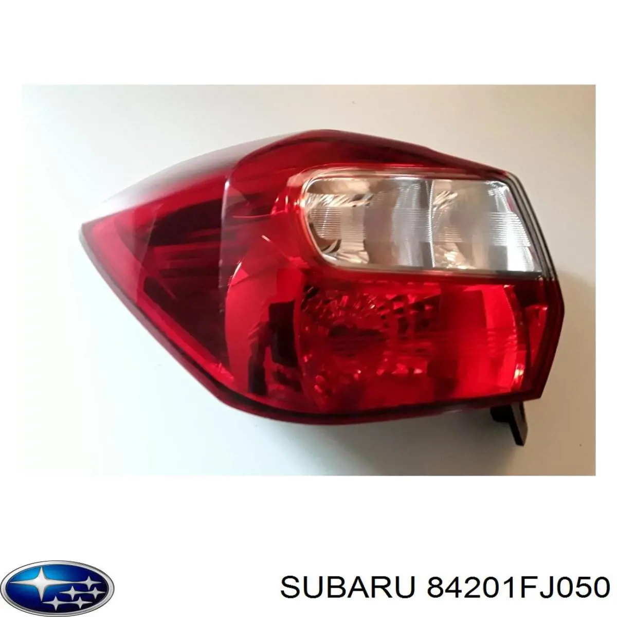 84201FJ050 Subaru piloto posterior izquierdo