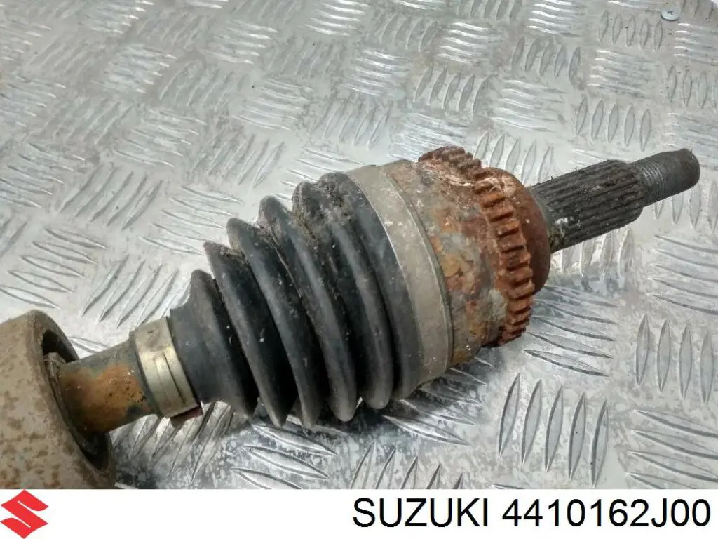 44101-62J00-000 Suzuki árbol de transmisión delantero derecho