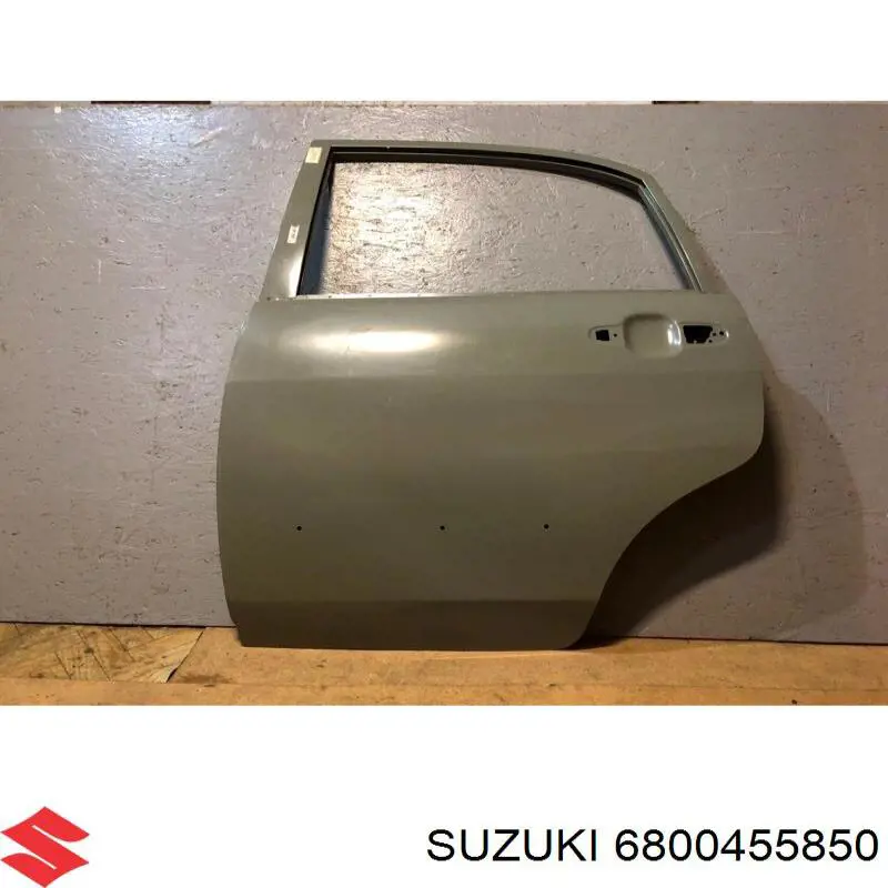 68004-55850 Suzuki puerta trasera izquierda