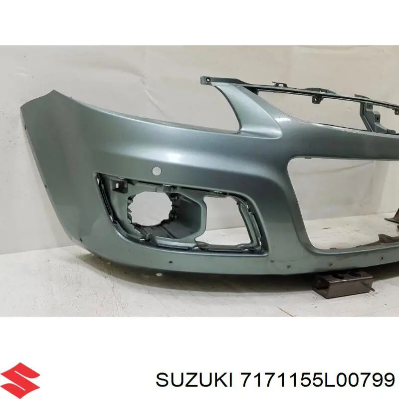 Parachoques delantero Suzuki 7171155L00799 precio, desde 688,70 EUR