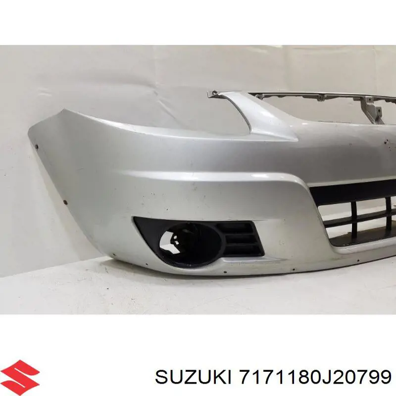 7171180J20799 Suzuki paragolpes delantero