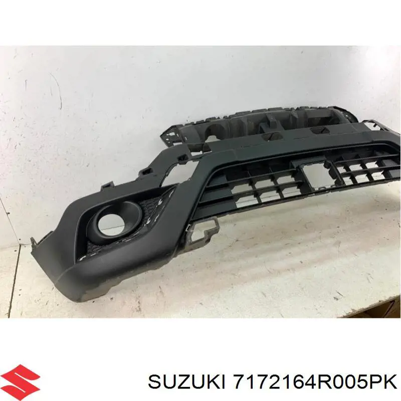 7172164R005PK Suzuki Parachoques delantero, parte inferior