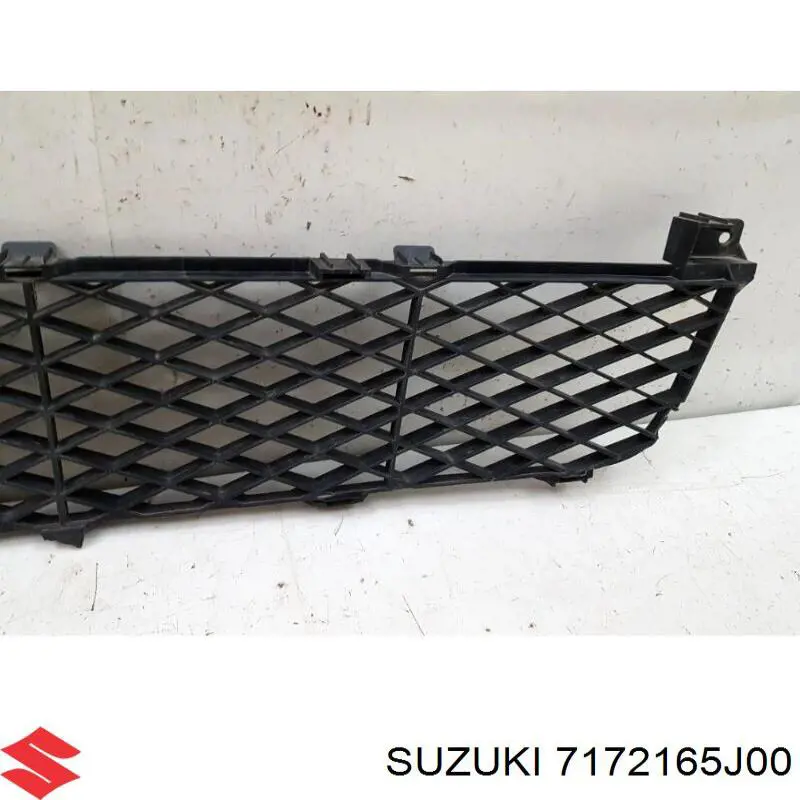 Comprar 7172165J00 Suzuki Rejilla central del parachoques delantero