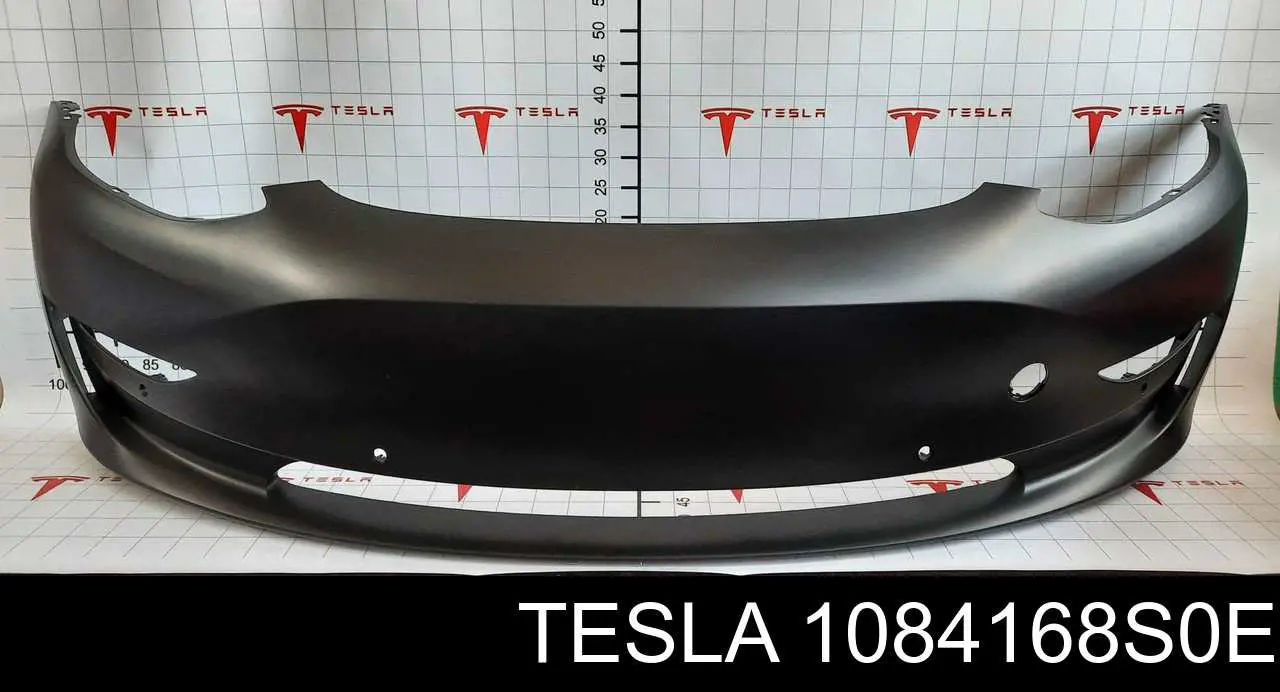 1084168S0E Tesla parachoques delantero