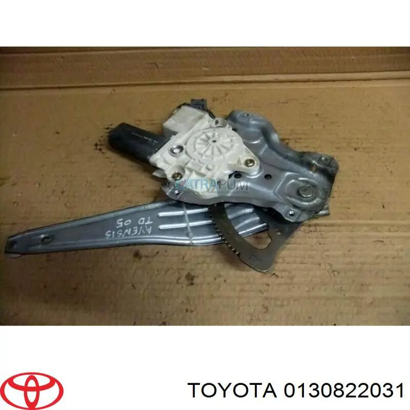 0130822031 Toyota Mecanismo de elevalunas de la puerta trasera derecha