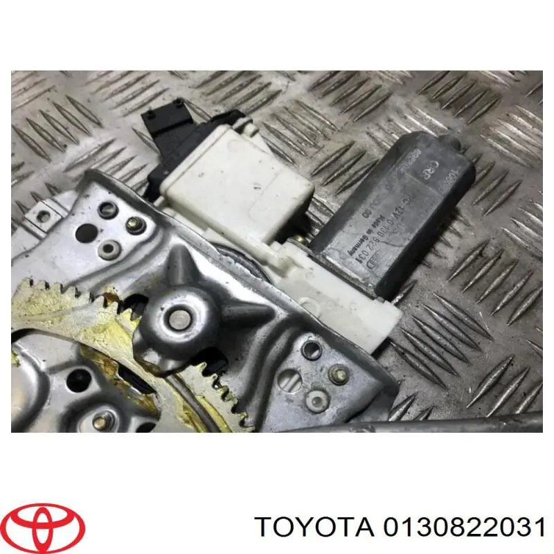 Mecanismo de elevalunas de la puerta trasera derecha Toyota 992045100 precio, desde 56,63 EUR