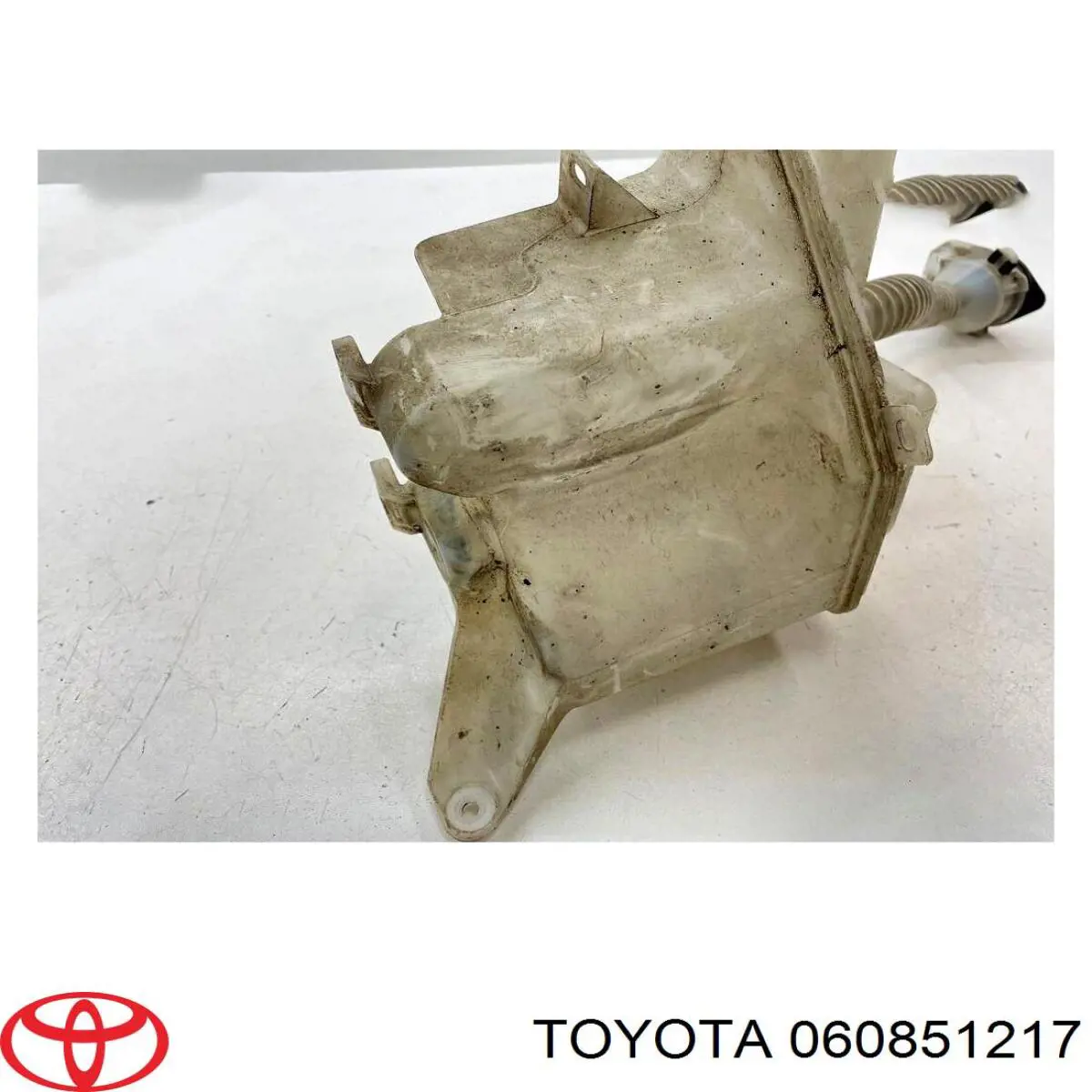 060851217 Toyota