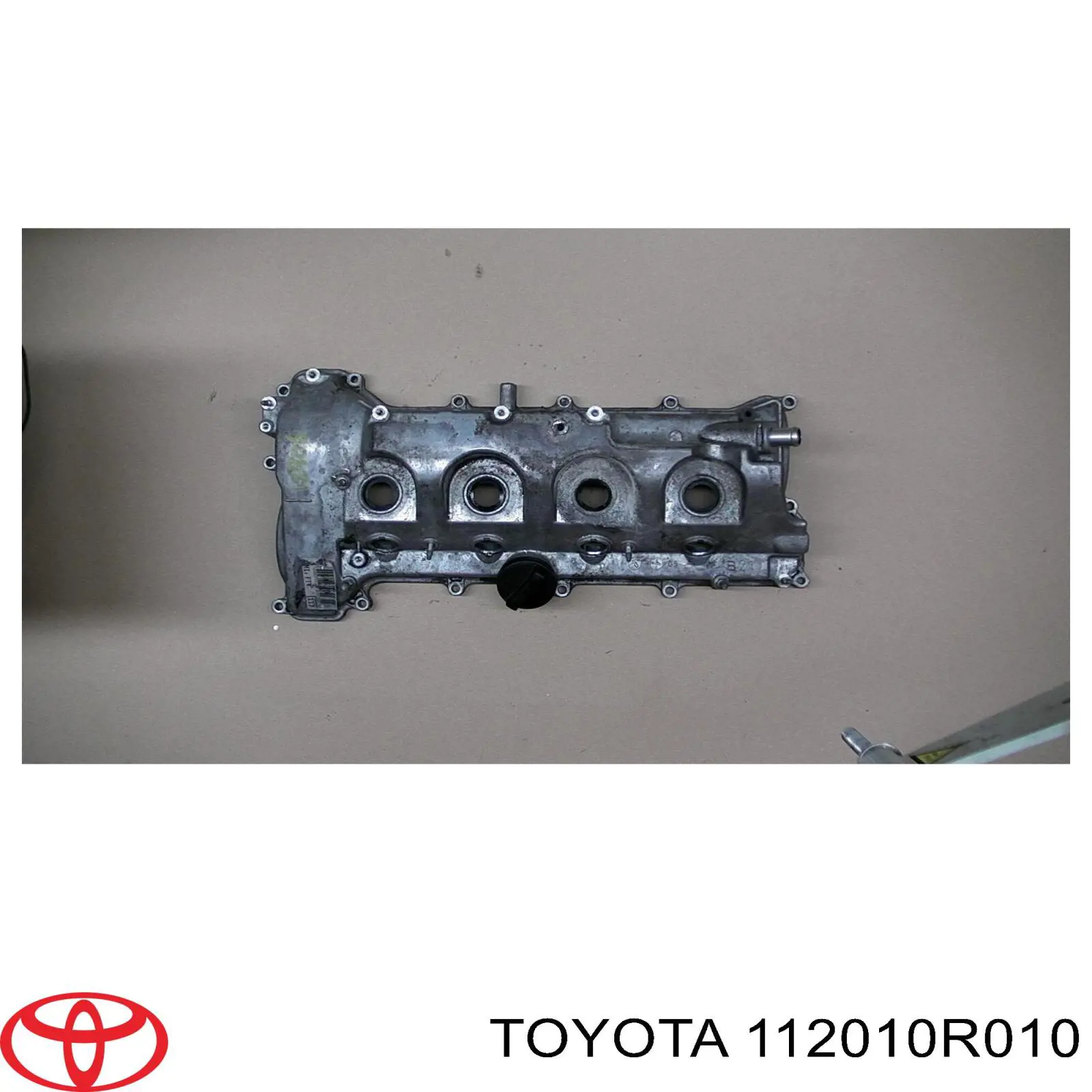 112010R010 Toyota Tapa de culata