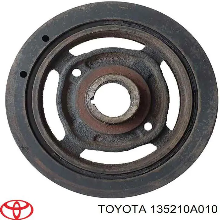 135210A010 Toyota rueda dentada, cigüeñal