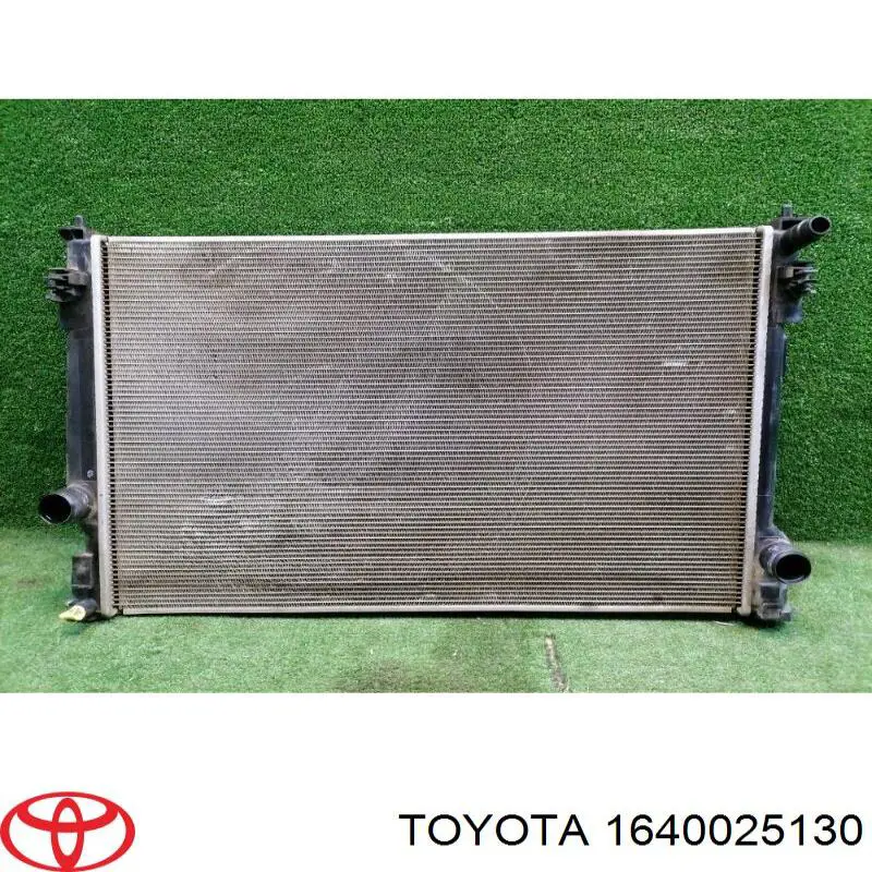 Radiador de água Toyota Camry V70