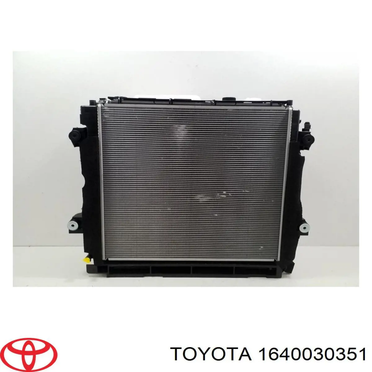 Água radiador Toyota 1640030351 precio, desde 534,95 EUR