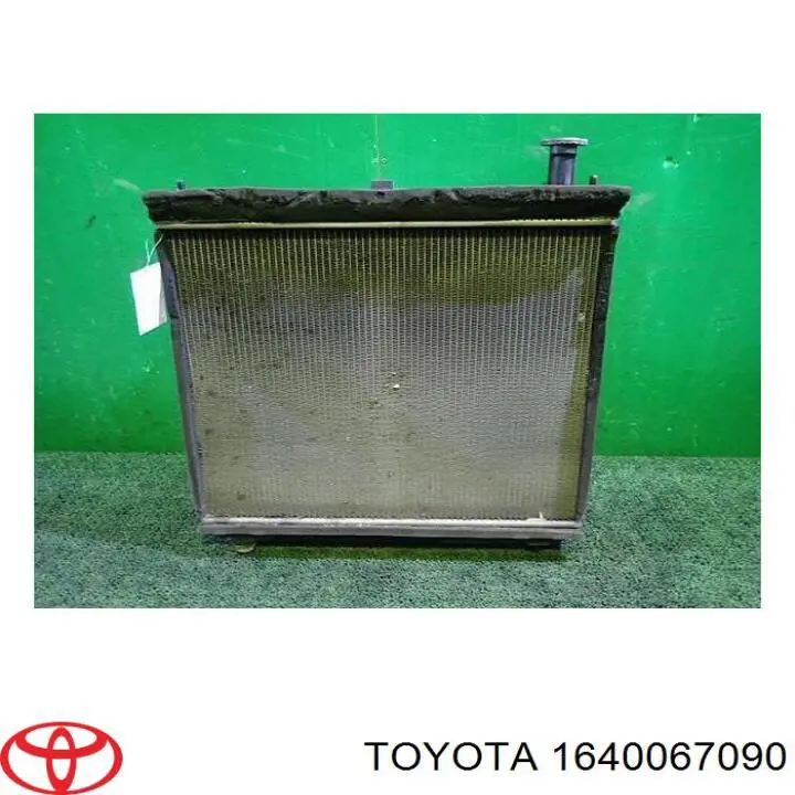 Água radiador Toyota 1640067090 precio, desde 125,13 EUR