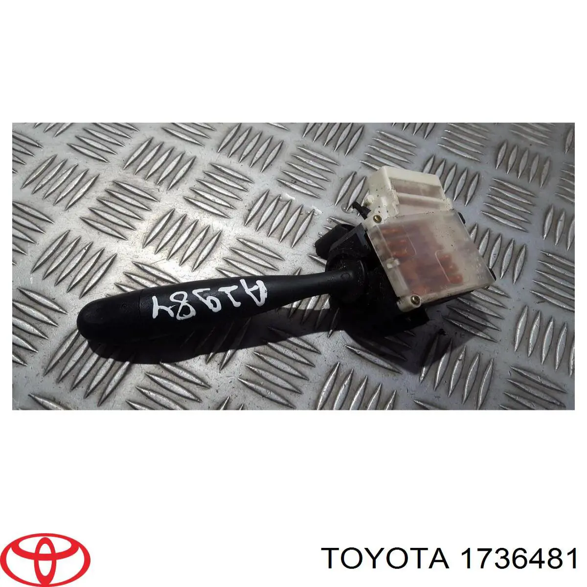 1736481 Toyota 