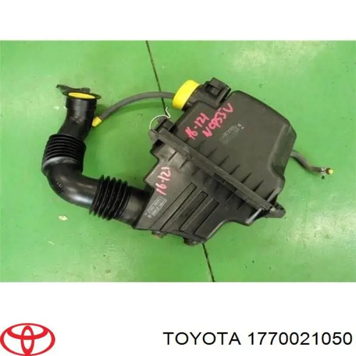 1770021050 Toyota filtro de aire
