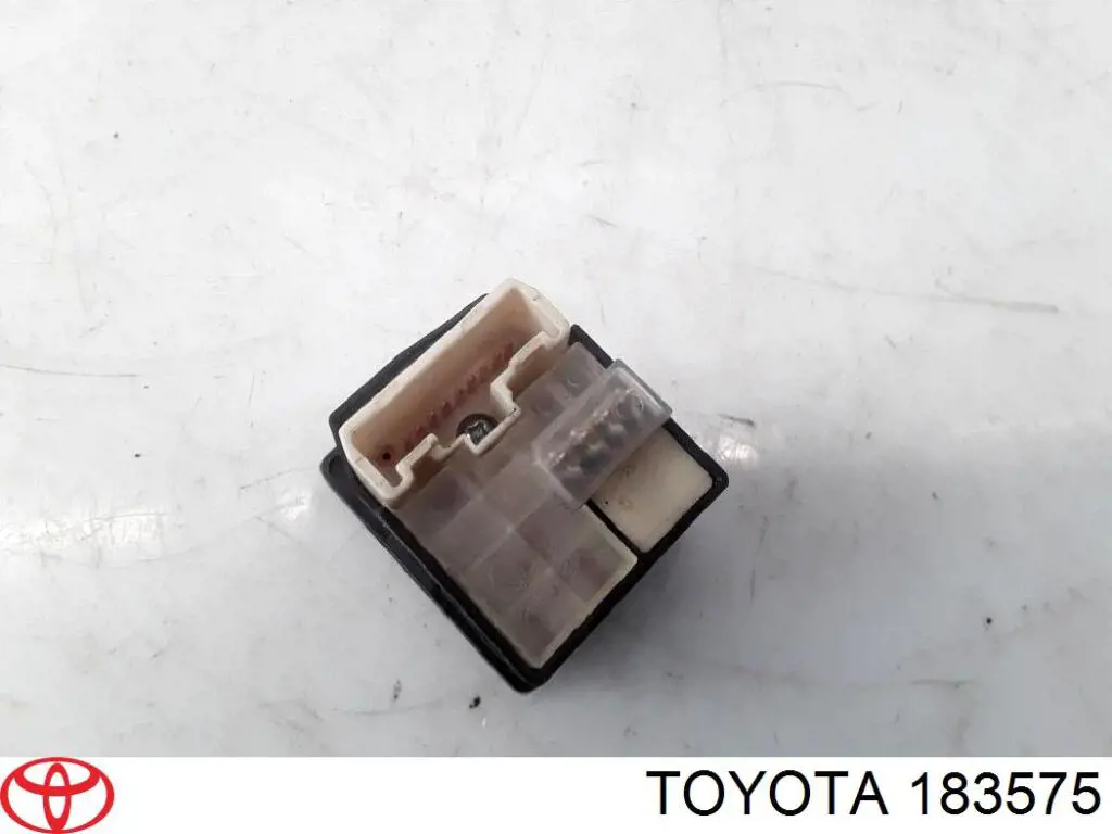 Módulo de espejos retrovisores en la puerta Toyota 183575 precio, desde 26,14 EUR