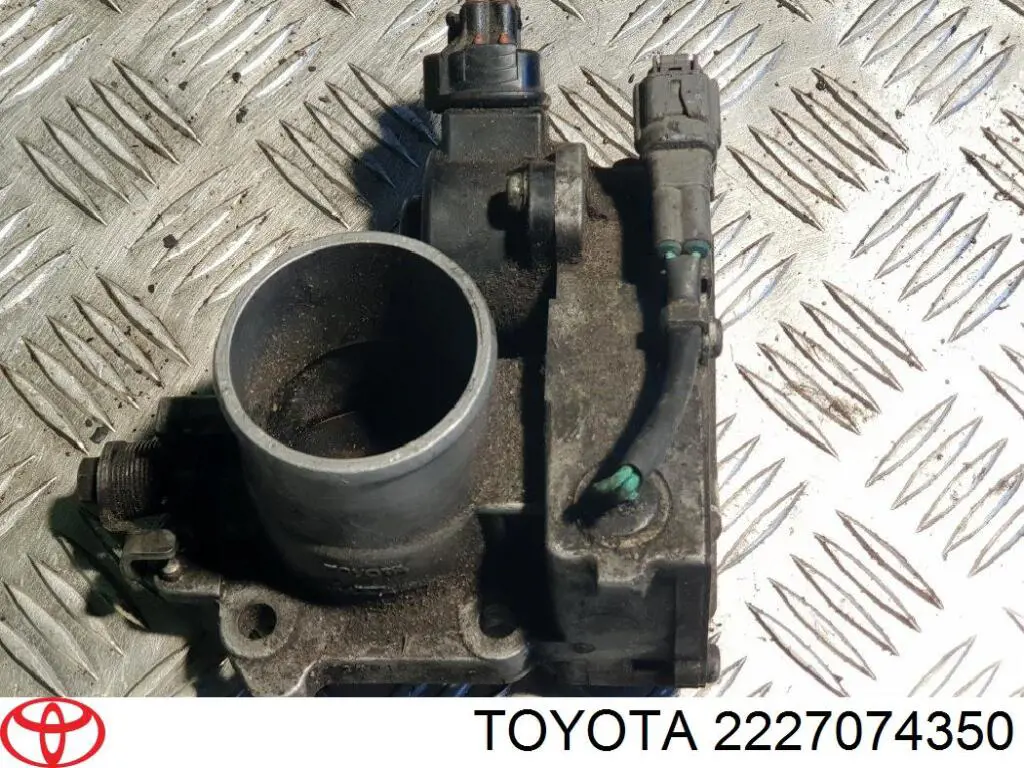 2227074350 Toyota