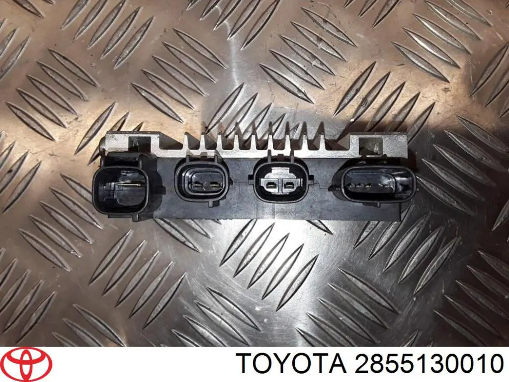 Relé de precalentamiento Toyota 2855130010 precio, desde 60,98 EUR