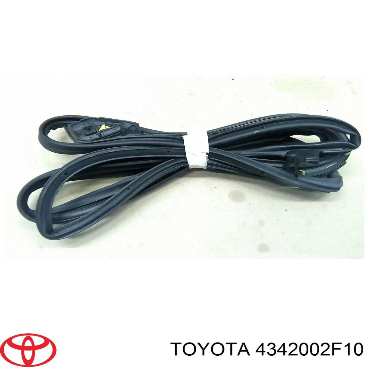 4342002J30 Toyota Semieje delantero izquierdo