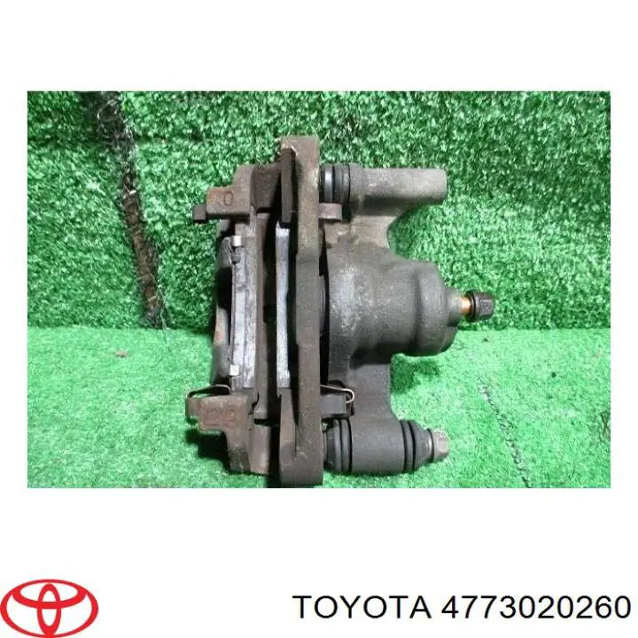 4773020260 Toyota pinza de freno trasero derecho