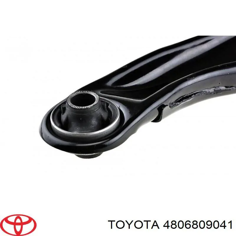 4806809041 Toyota Brazo inferior derecho de la suspensión delantera