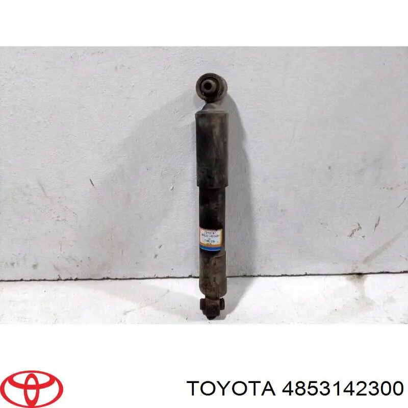 4853142300 Toyota amortiguador trasero