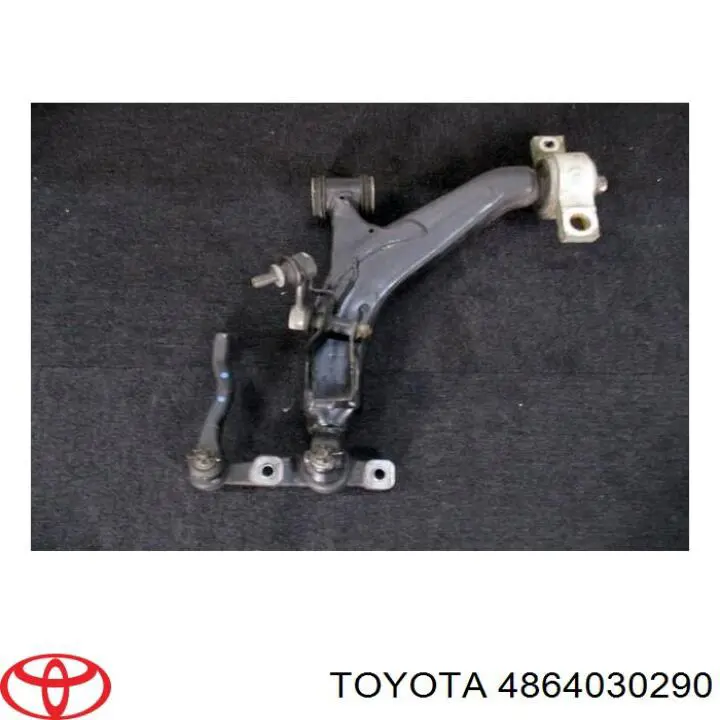Brazo inferior izquierdo de la suspensión delantera 4864030290 Toyota
