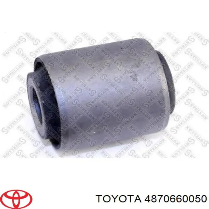 4870660050 Toyota silentblock de brazo suspensión trasero transversal