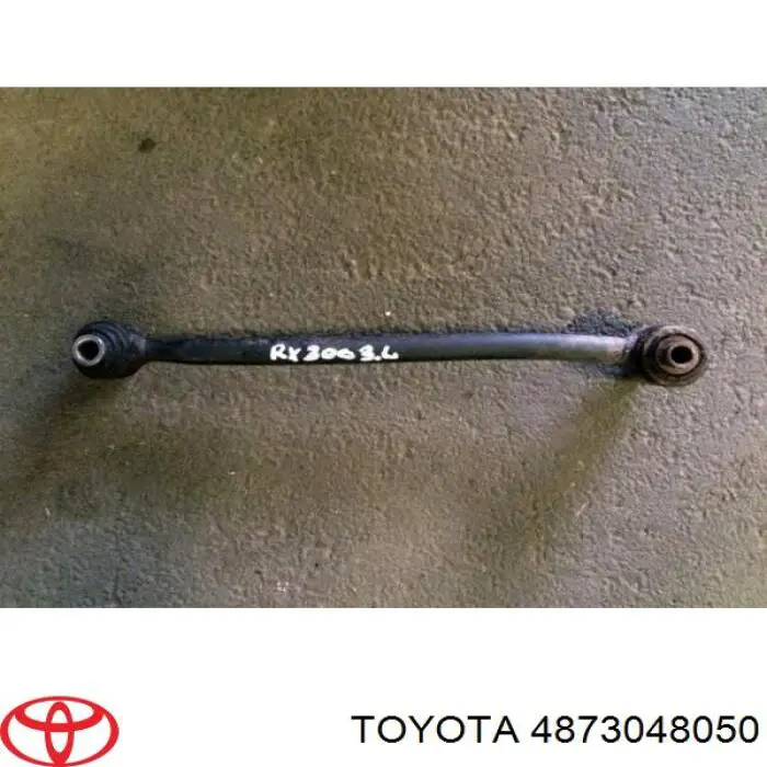 Travesaño de la suspensión trasera Toyota 4873048050