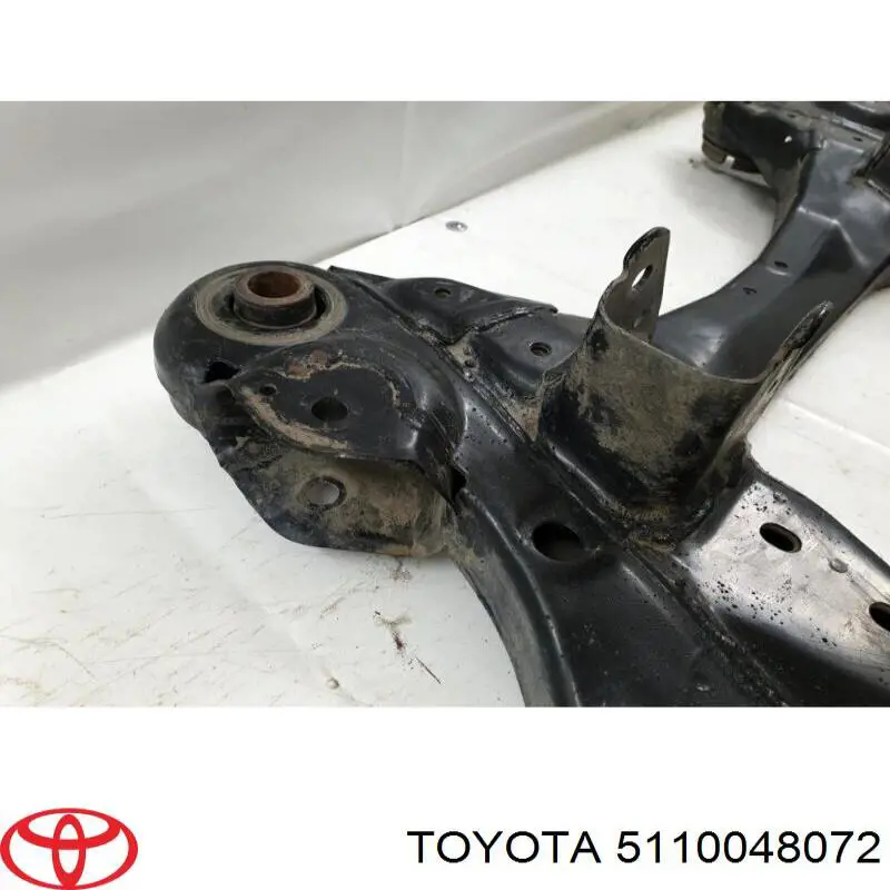 Subchasis delantero soporte motor Toyota 5110048071 precio, desde 485,09 EUR
