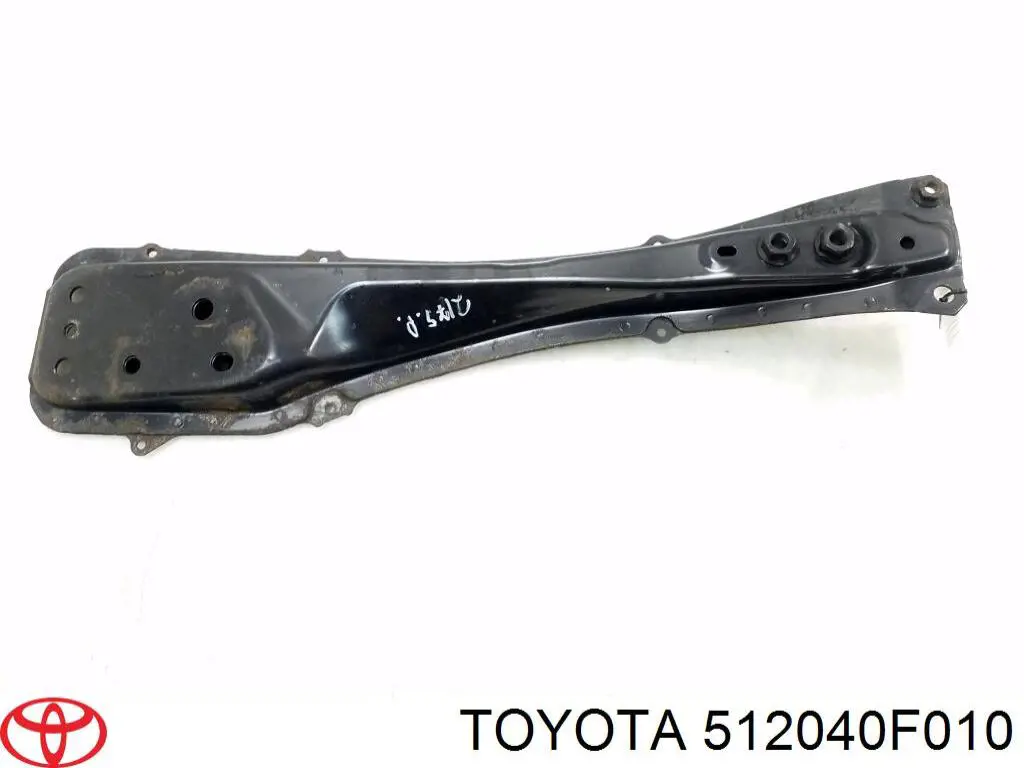 Subchasis delantero soporte motor delantero Toyota 512040F010 precio, desde 85,67 EUR