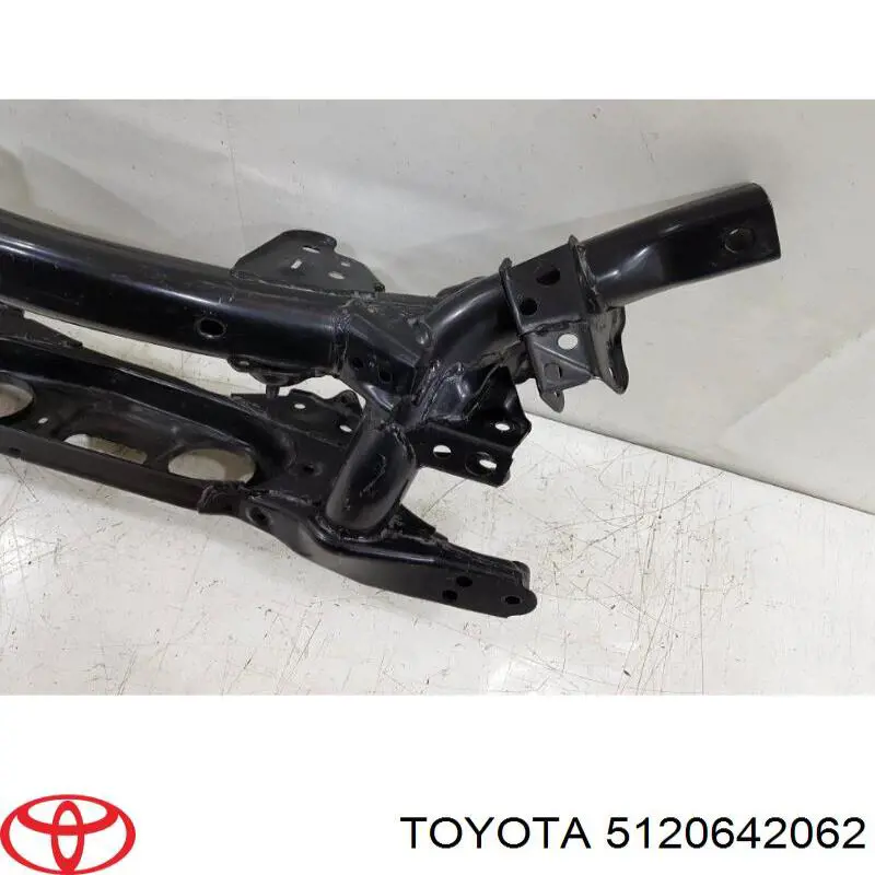Subchasis trasero soporte motor Toyota 5120642062 precio, desde 647,59 EUR