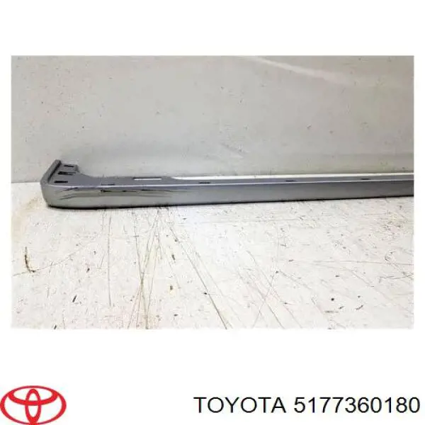 Cubierta de estribo Toyota 5177360180