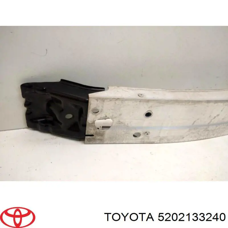 5202133240 Toyota