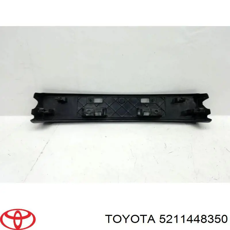 5211448350 Toyota soporte de matricula delantera