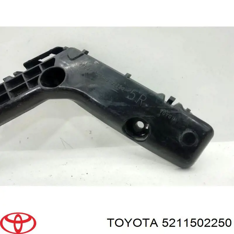 Soporte exterior derecho del parachoques delantero Toyota 5211502250 precio, desde 10,23 EUR