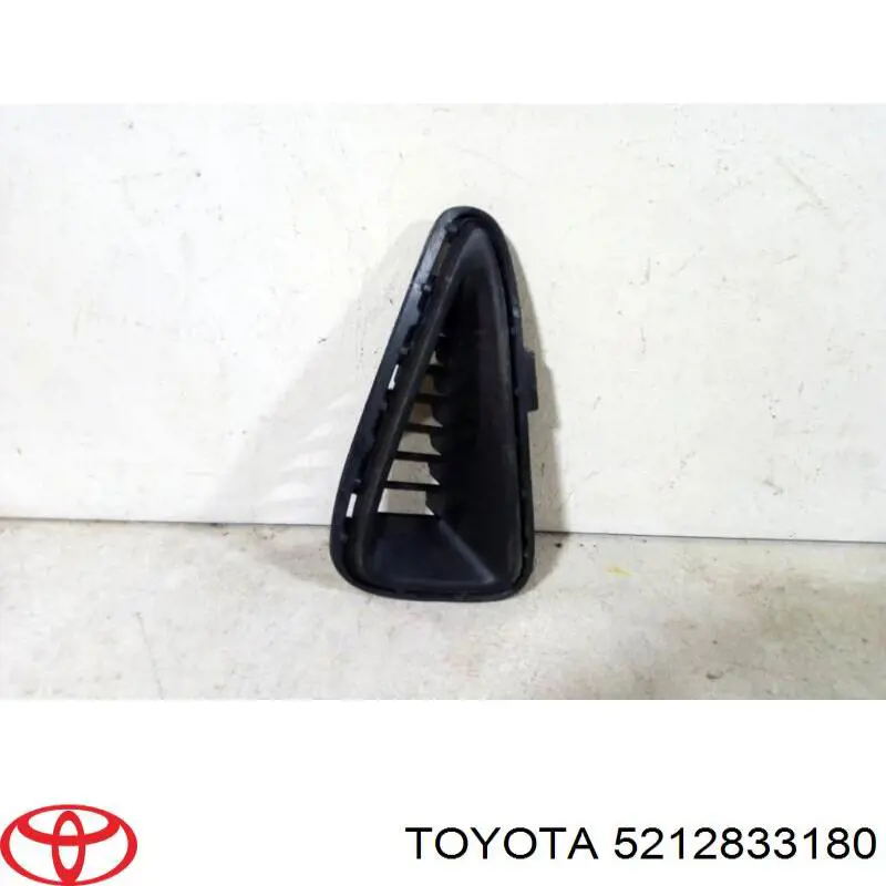 5212833180 Toyota rejilla de antinieblas delantera izquierda