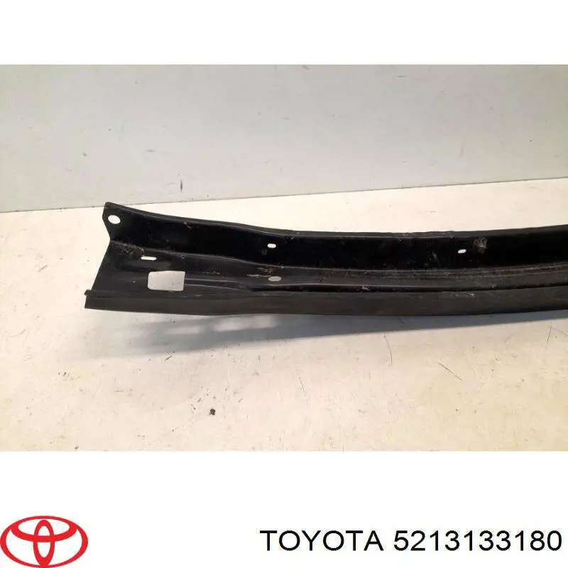 5213133180 Toyota refuerzo parachoque delantero