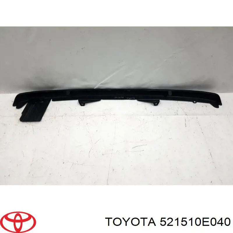 521510E040 Toyota listón embellecedor/protector, parachoques trasero