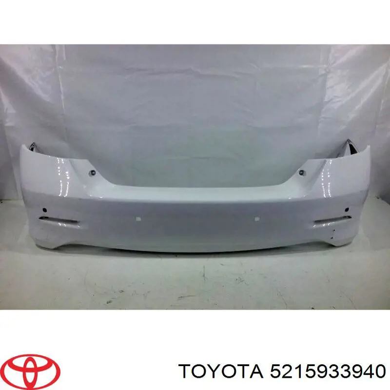 Paragolpes Toyota 5215933940 precio, desde 121,24 EUR
