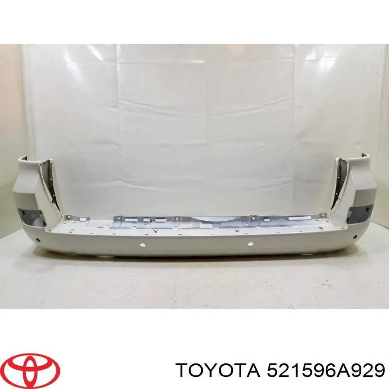 521596A929 Toyota Defensa trasero