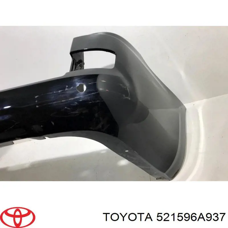 521596A937 Toyota Defensa trasero