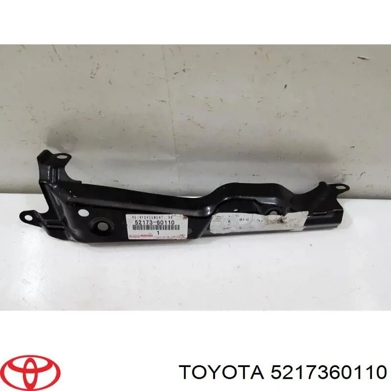 5217360110 Toyota soporte de parachoques trasero derecho