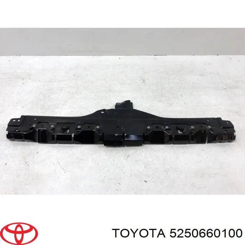 5250660100 Toyota Soporte central del parachoques delantero