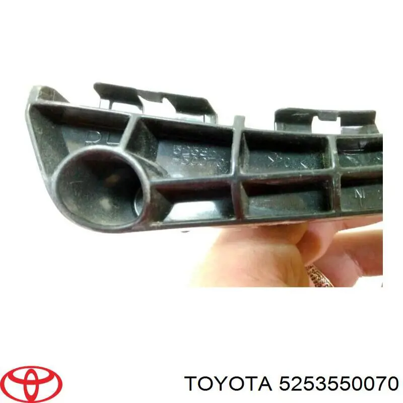 Comprar 5253550070 Toyota Soporte de parachoques delantero derecho