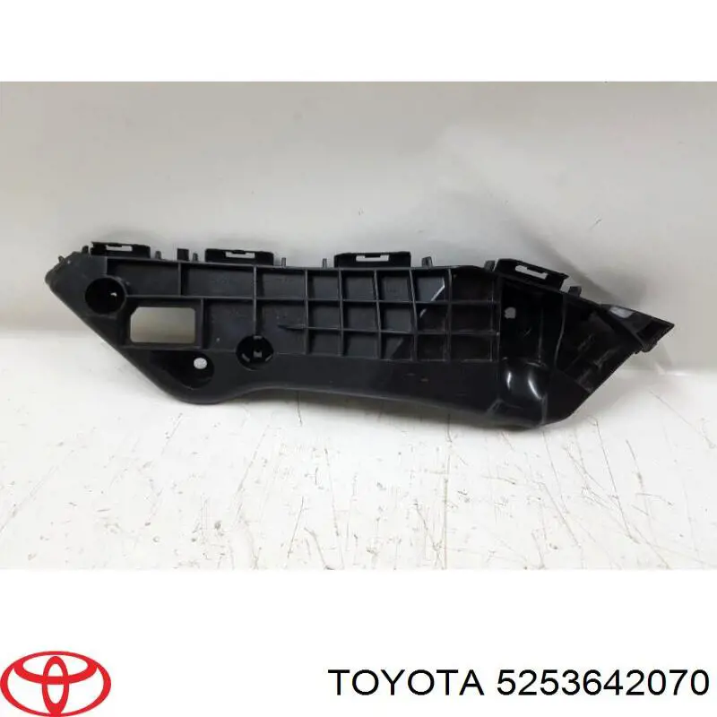 Soporte de parachoques delantero izquierdo Toyota 5253642070 precio, desde 21,75 EUR