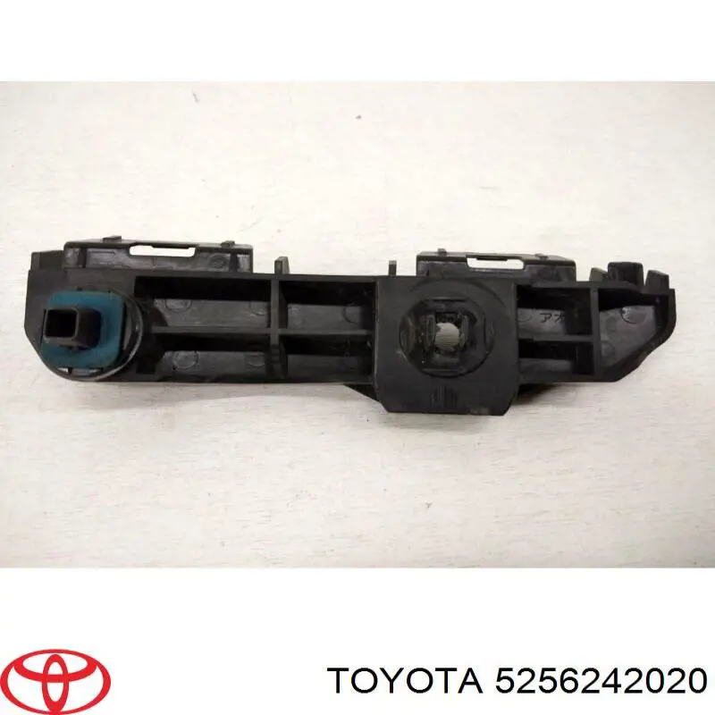 5256242020 Toyota soporte de parachoques trasero derecho