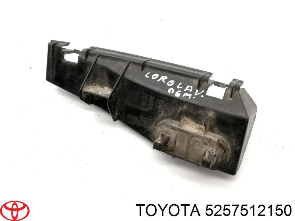 Soporte de parachoques trasero derecho Toyota 5257502070
